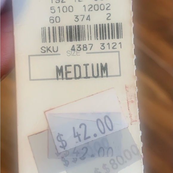 Vintage Cedars Neiman Marcus Red Suede Fringe Medium Wrap Skirt. 3040 - Picture 5 of 7